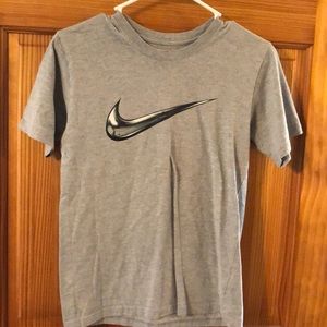 Boys Nike t-shirt